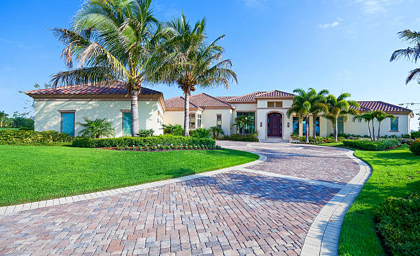 Best Interlocking Driveway Pavers  in Oak Point, TX